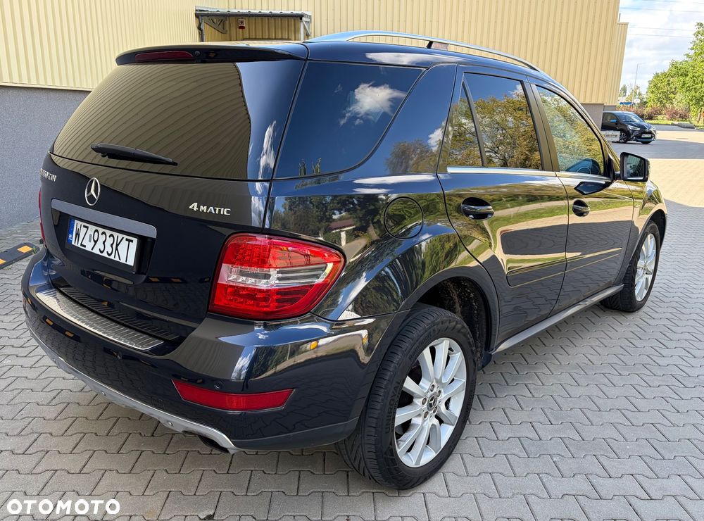 Mercedes-Benz ML - 9