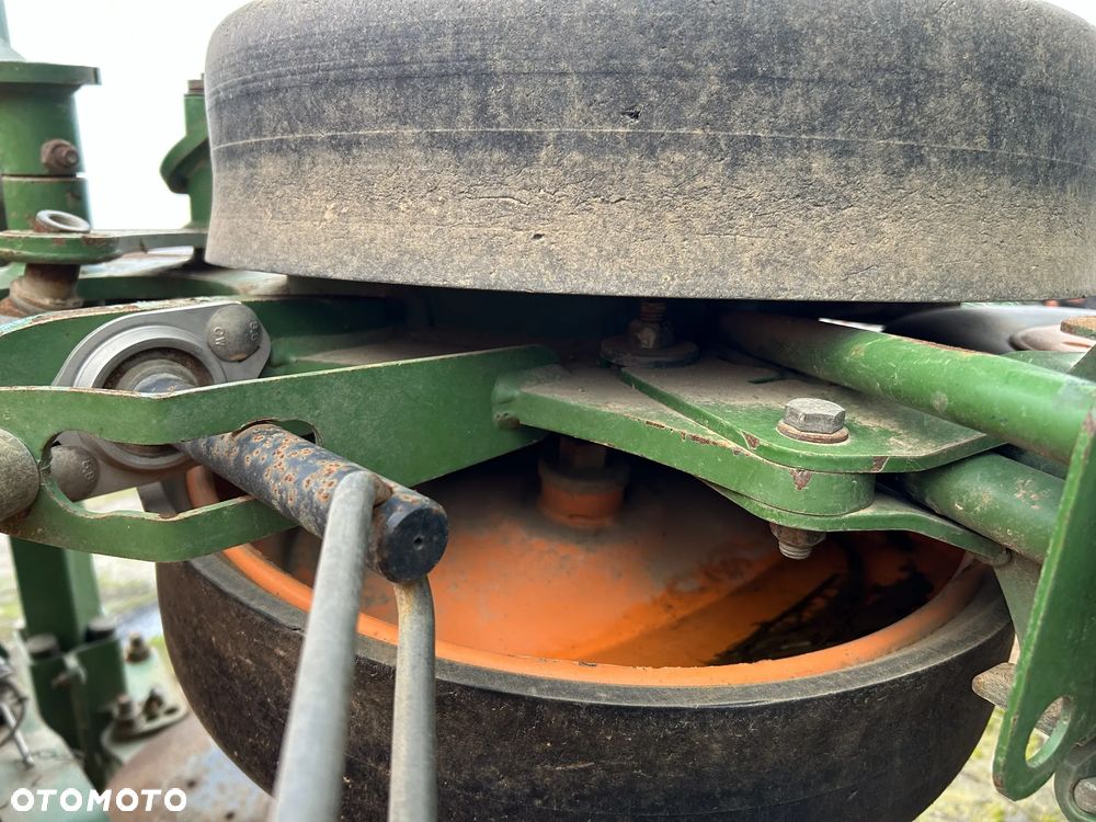 Amazone EDX-6000 2 - 12