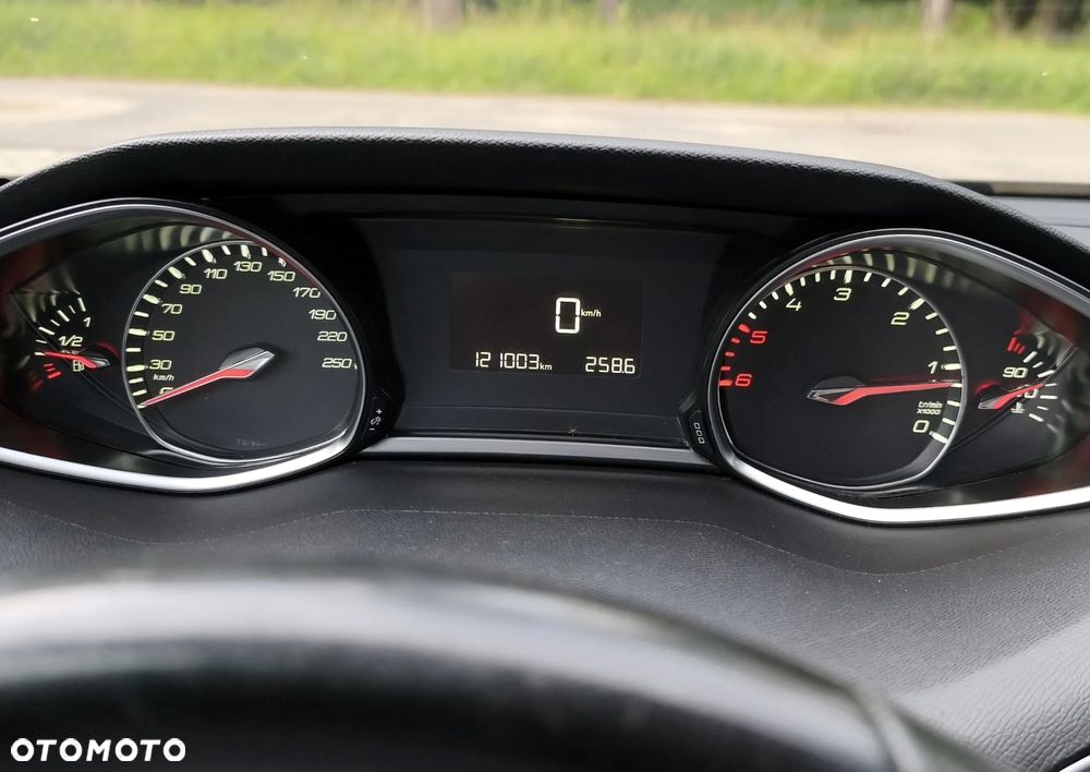 Peugeot 308 - 28