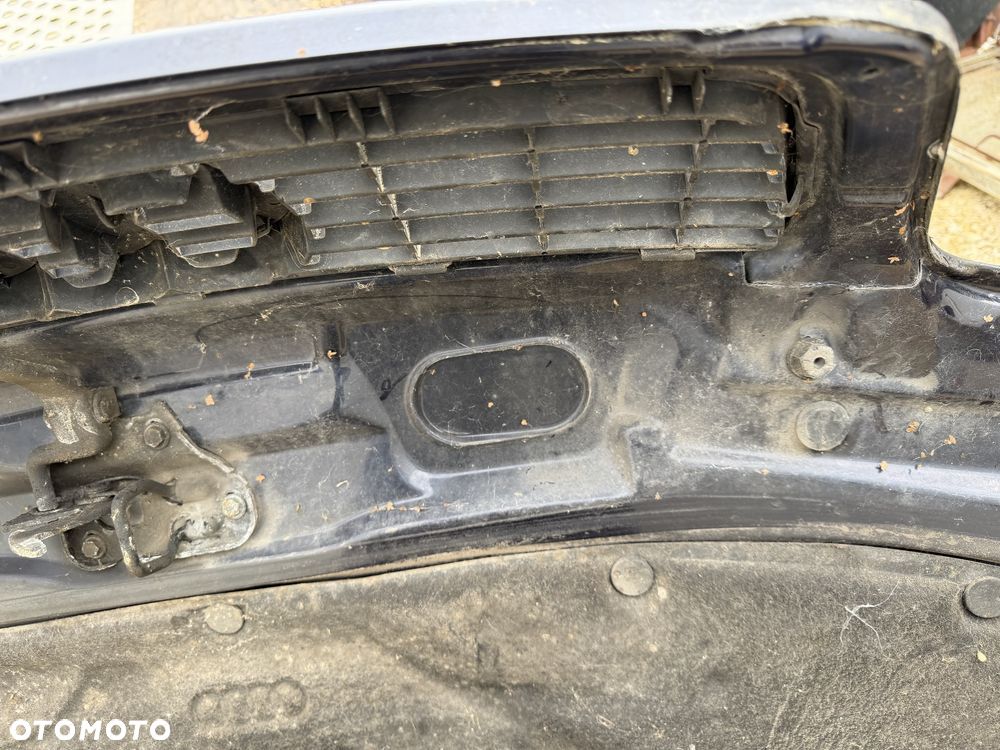 Maska klapa przód audi a4 b5  LZ5L - 5