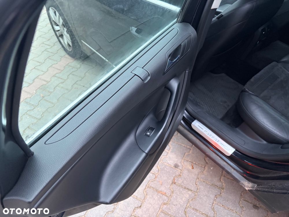 Volkswagen Passat 2.0 TDI DPF Comfortline - 8