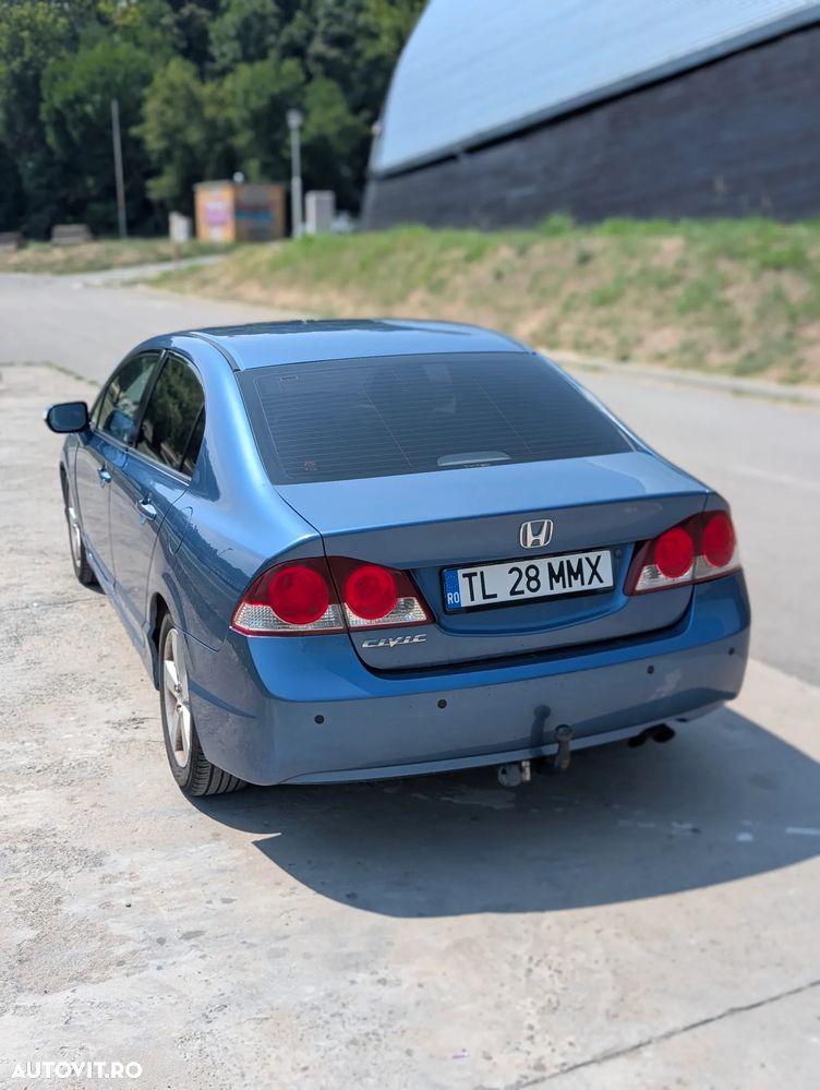 Honda Civic - 4