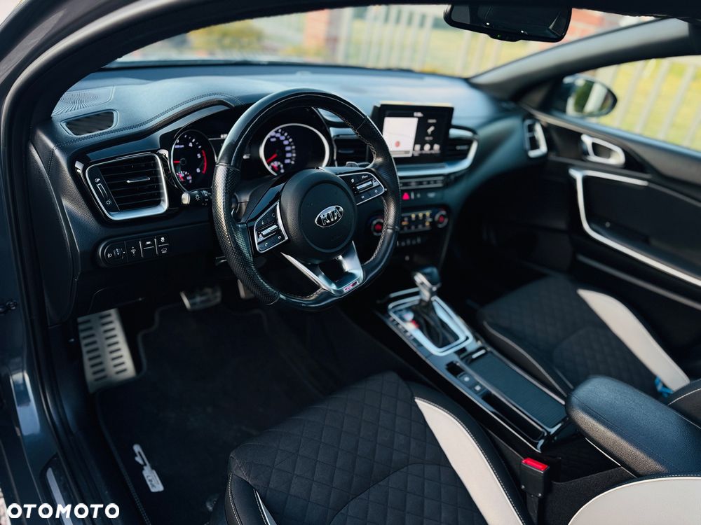 Kia ProCeed 1.6 CRDi DCT7 SCR GT LINE - 8