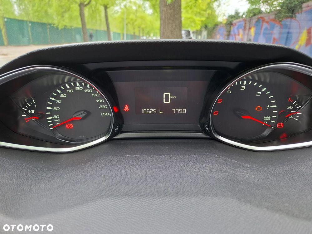 Peugeot 308 1.6 BlueHDi Active S&S - 6