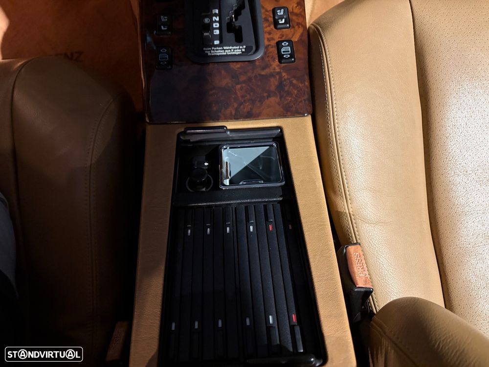 Mercedes-Benz SL 300 - 27