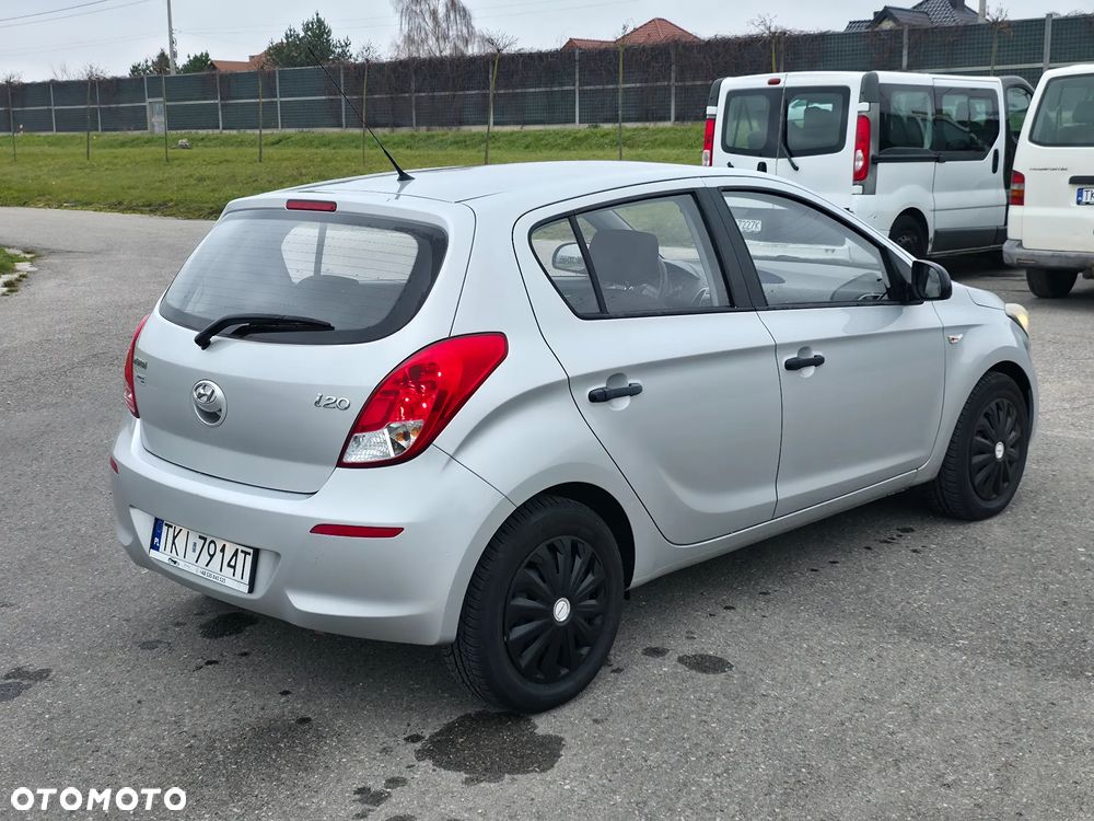 Hyundai i20 - 3