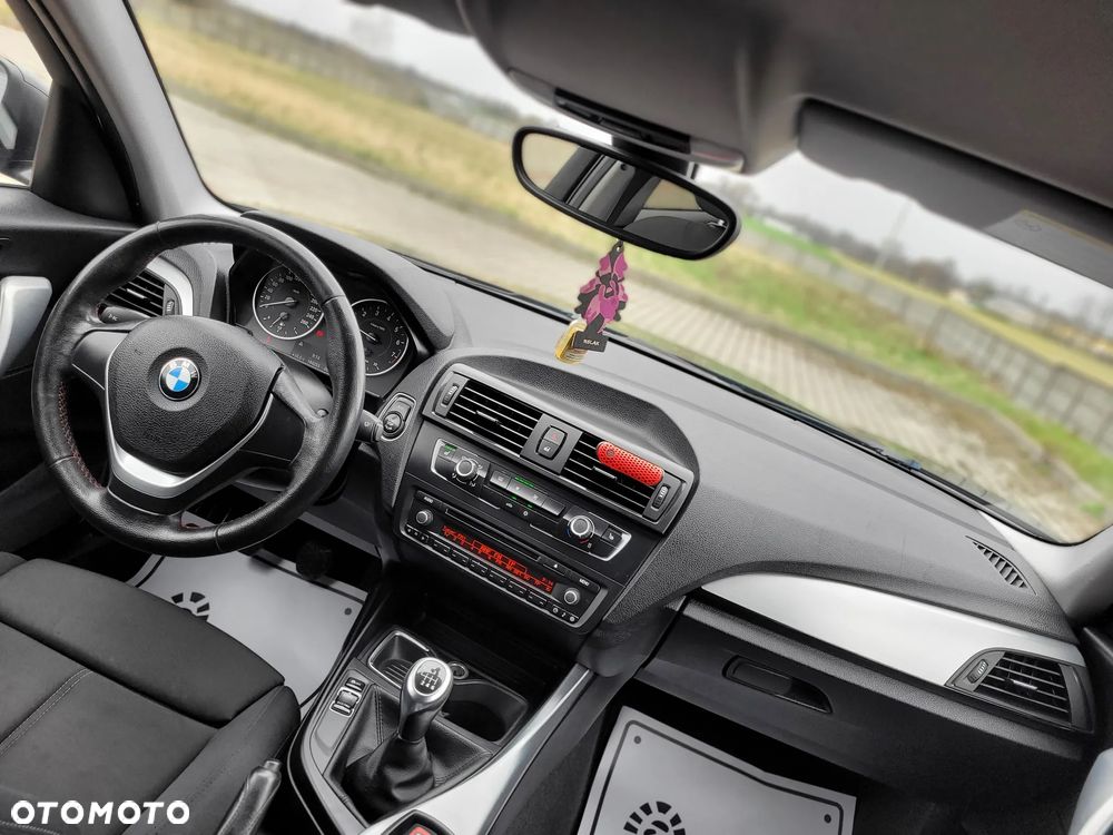 BMW Seria 1 116i Sport Line - 25