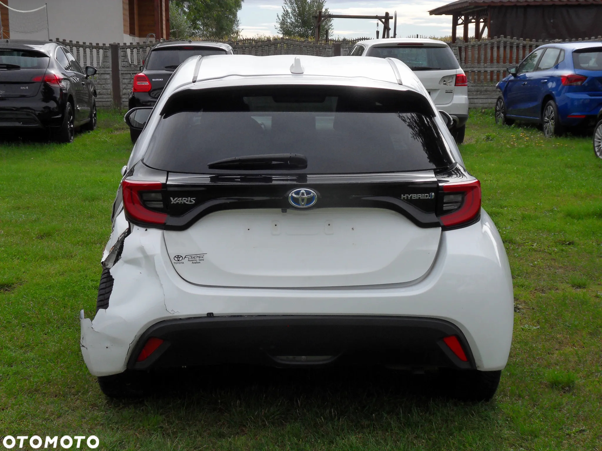 Toyota Yaris Hybrid 1.5 VVT-i Lounge - 4