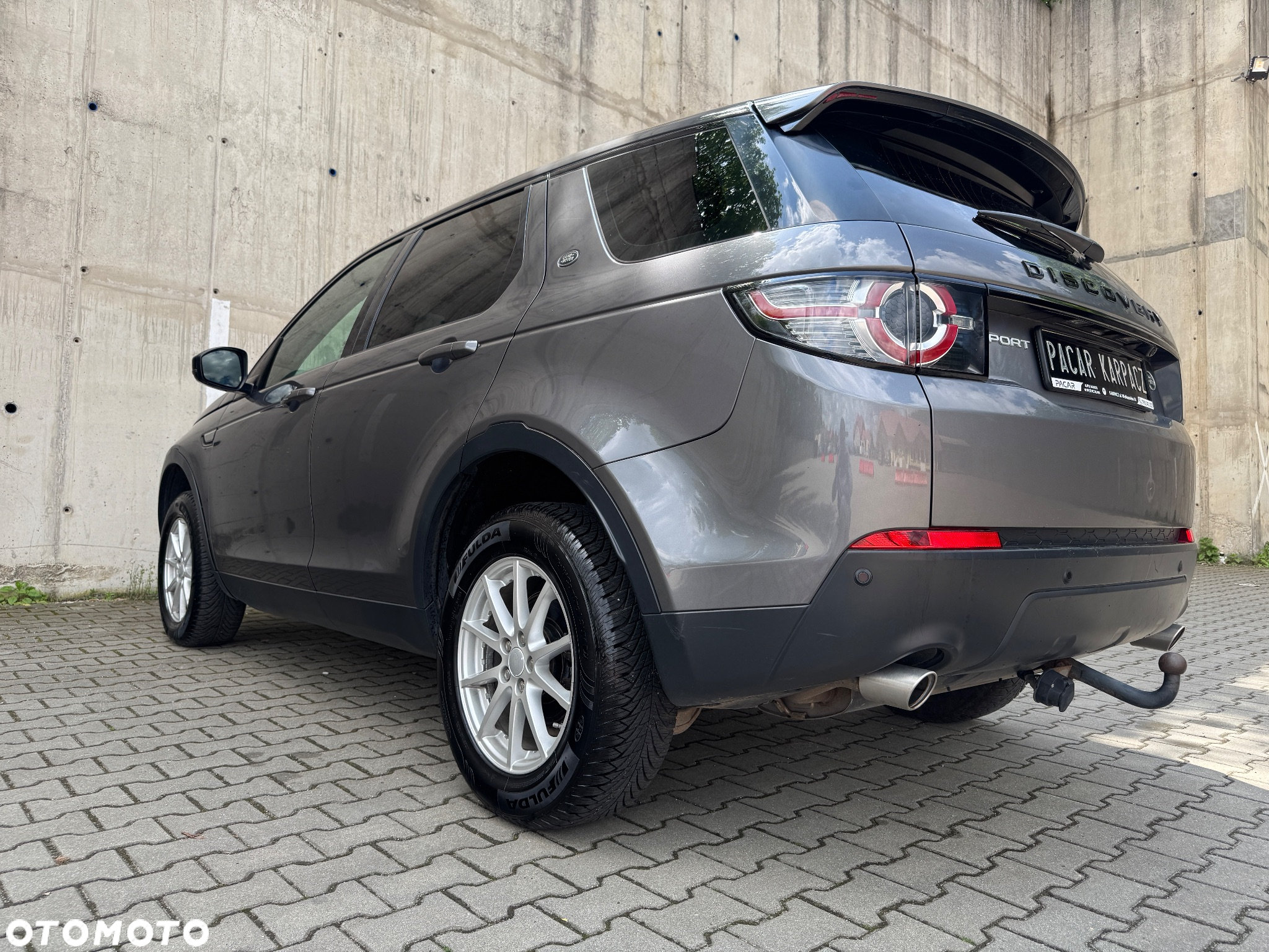 Land Rover Discovery Sport 2.0 TD4 HSE Luxury - 11