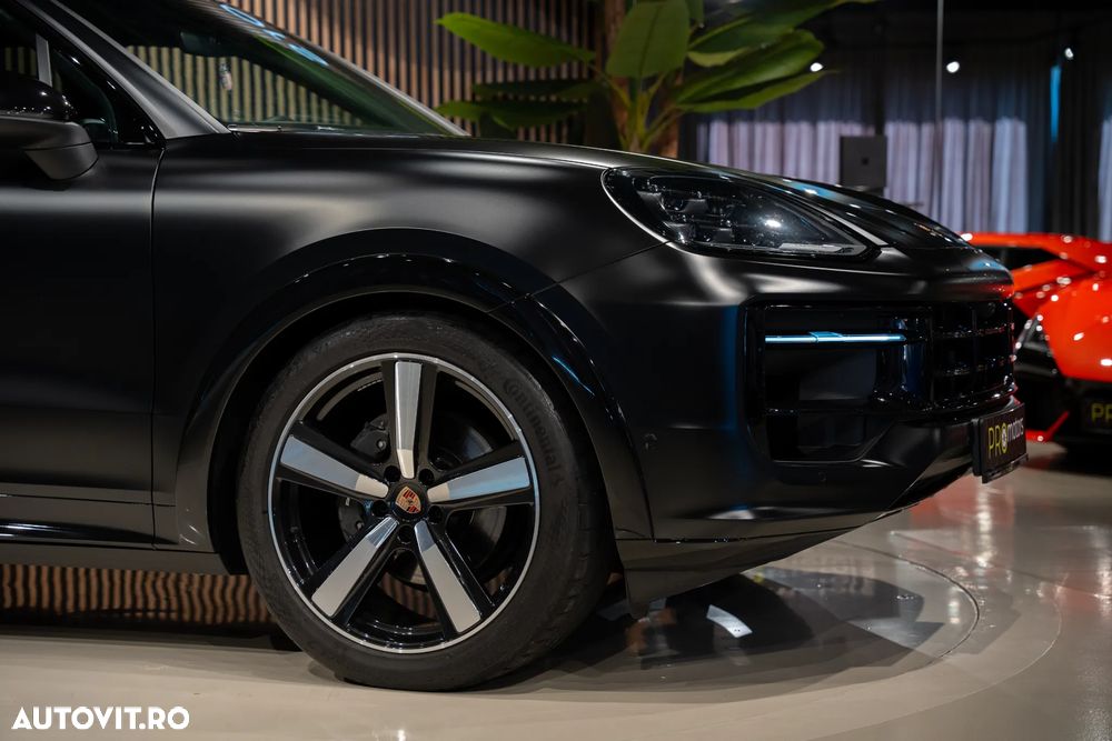 Porsche Cayenne Tiptronic S - 13
