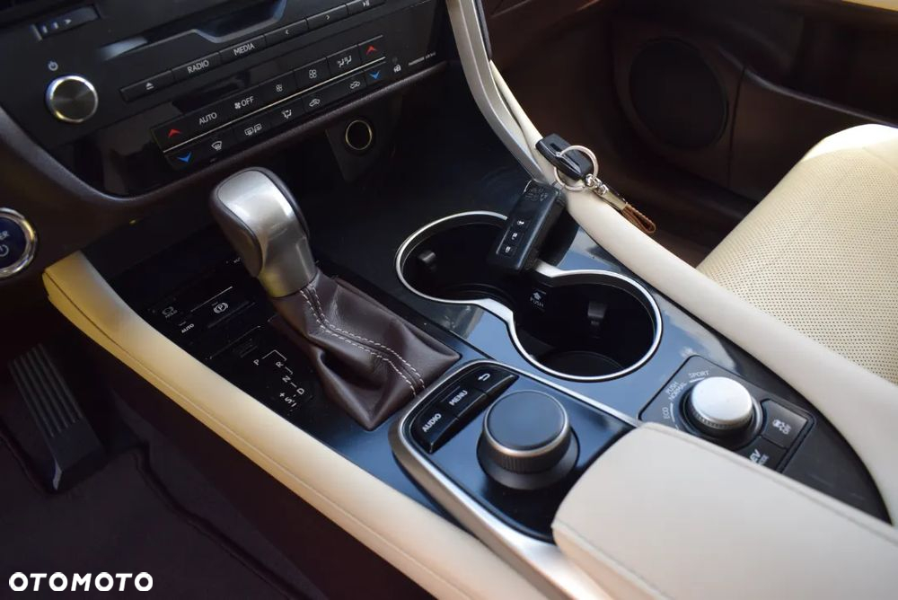 Lexus RX 450h Elegance - 22