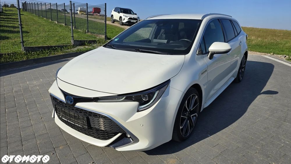 Toyota Corolla 2.0 Hybrid Executive - 1