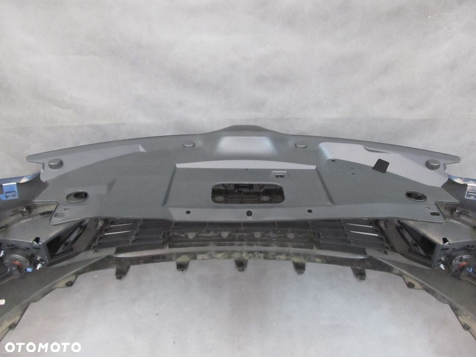 Zderzak przedni Renault Scenic 16 - 20 Lakier RPR - 20