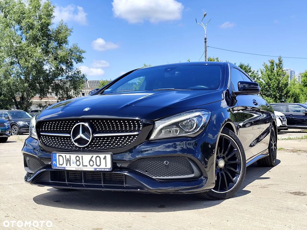 Mercedes-Benz CLA 200 7G-DCT AMG Line - 1