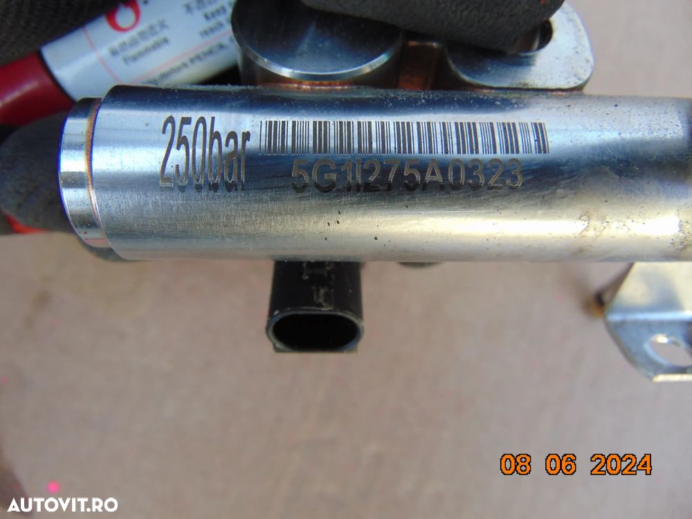 Rampa cu injectoare Hyundai Tucson 1.6 benzina Kia Sportage cod 353502b380 - 4