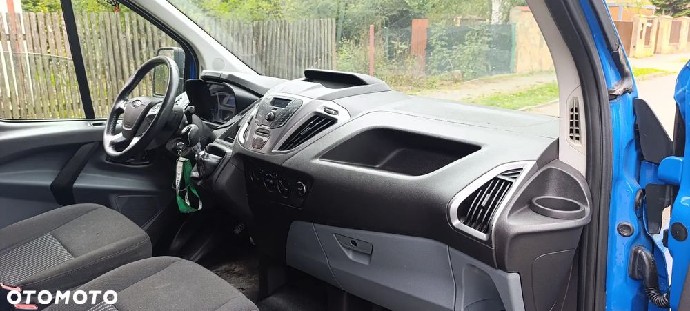 Ford TRANSIT CUSTOM - 10