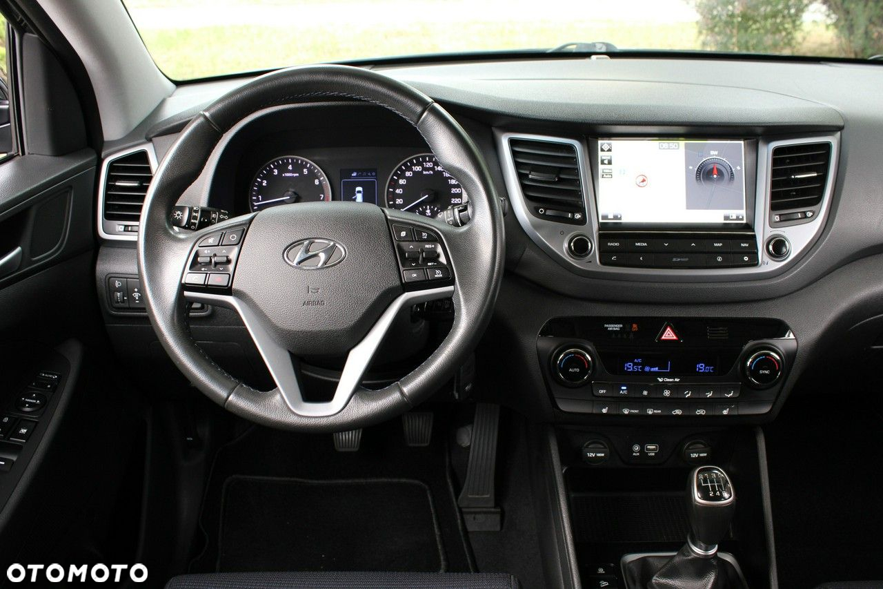 Hyundai Tucson 1.6 GDI BlueDrive Style 2WD - 8