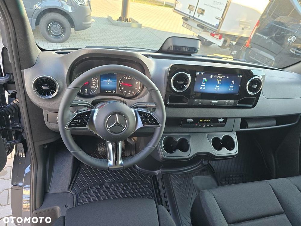 Mercedes-Benz Sprinter 317 CDI Long PRO 9G-Tronic - 22