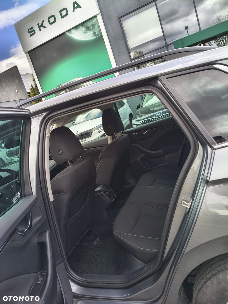 Skoda Kamiq 1.0 TSI Ambition DSG - 10