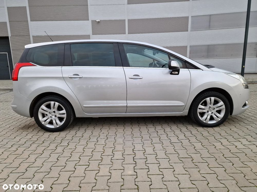 Peugeot 5008 - 28