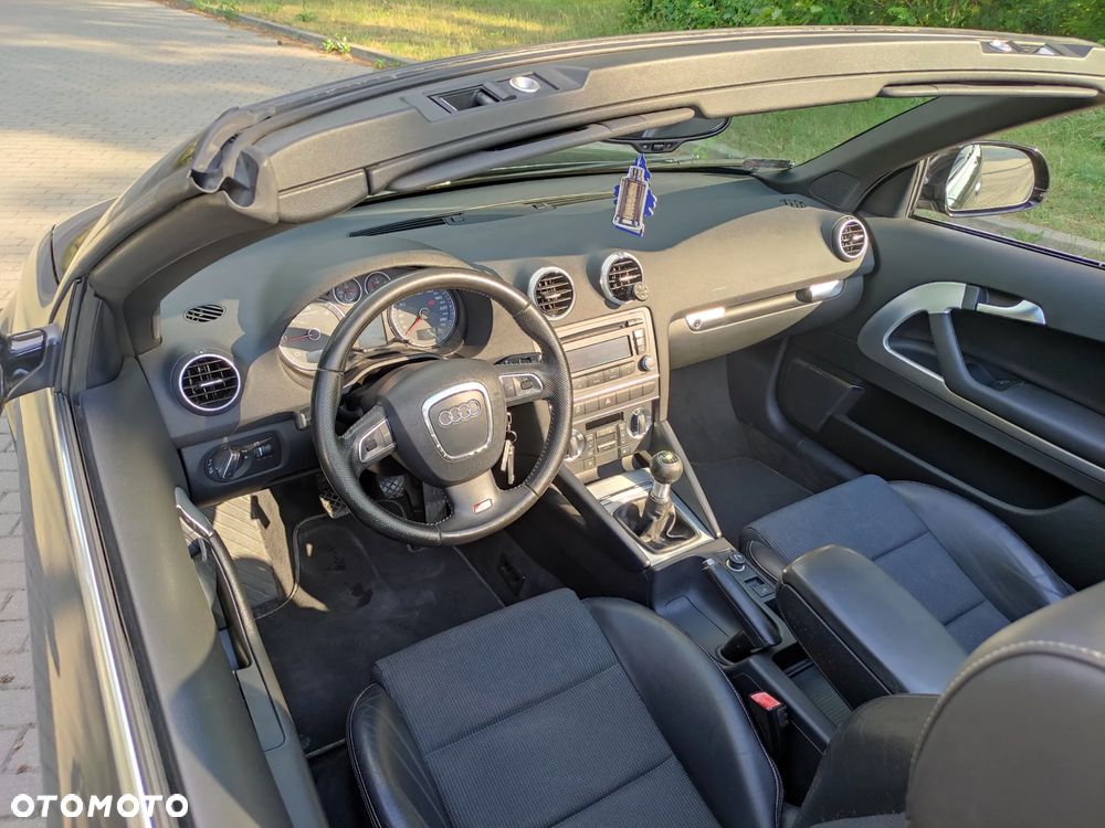 Audi A3 Cabrio 2.0 TDI DPF S Line Sportpaket (plus) - 19
