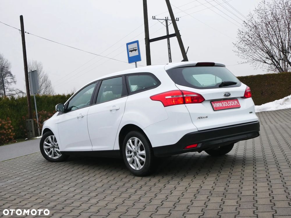 Ford Focus 1.0 EcoBoost Titanium ASS - 3