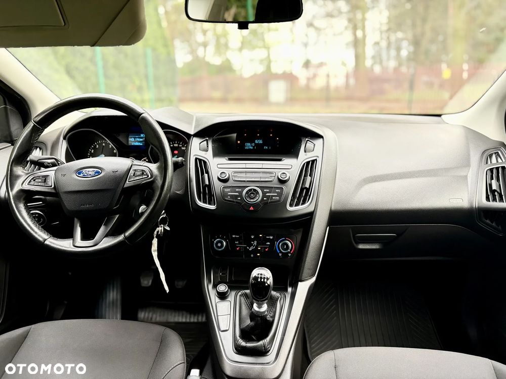 Ford Focus 1.0 EcoBoost Gold X (Edition) - 11