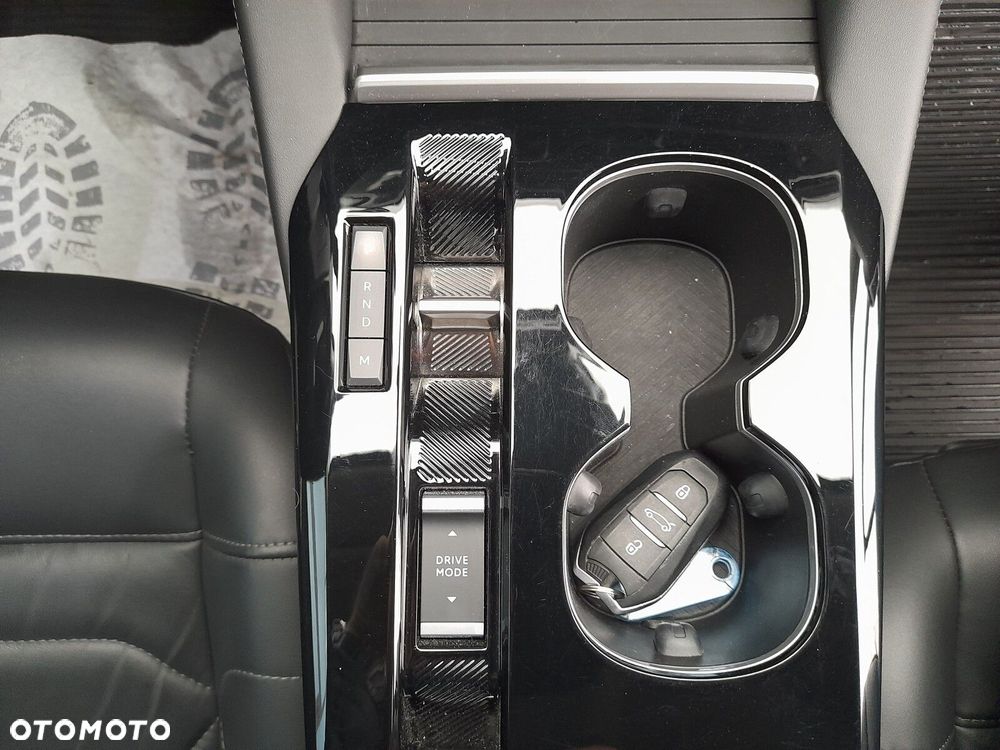 Citroën C5X 1.6 PureTech Shine EAT8 - 26