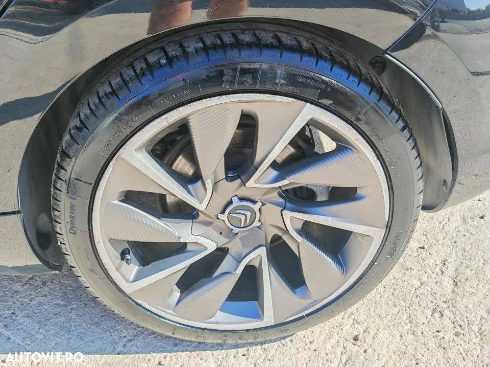 Citroën DS5 Hybrid4 EGS6 SportChic - 23