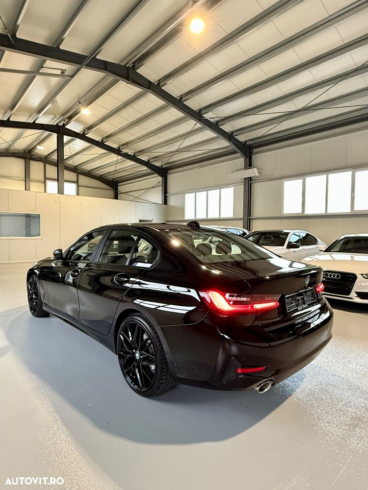 BMW Seria 3 320d xDrive Aut. - 3