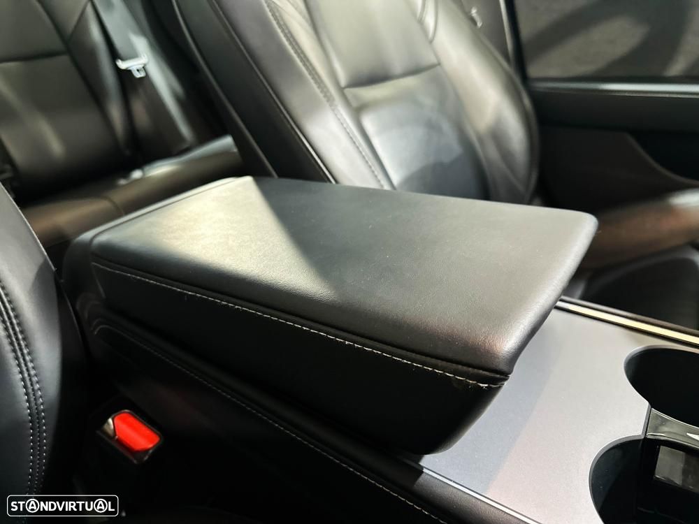 Tesla Model 3 Long Range AWD Dual Motor - 30