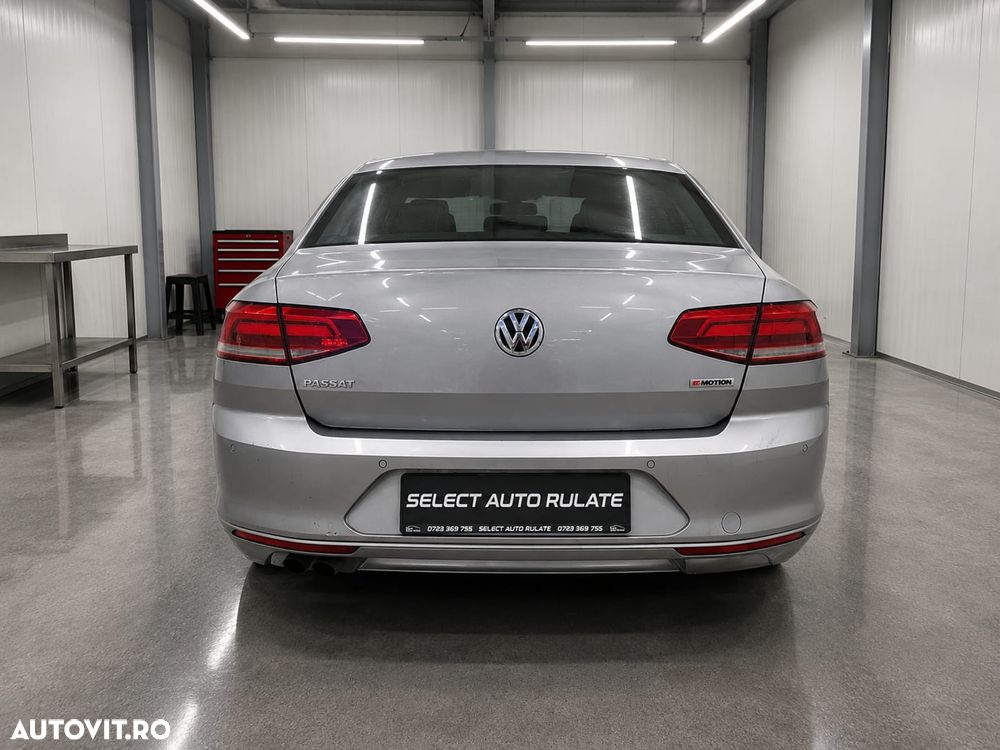 Volkswagen Passat 2.0 TDI DSG 4Motion Comfortline - 6