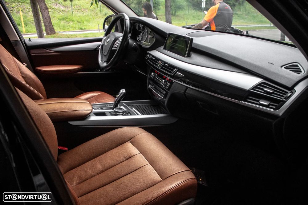 BMW X5 25 d sDrive Comfort 7L - 27