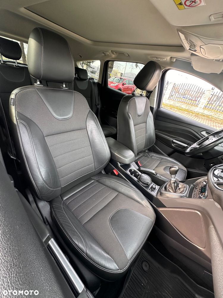 Ford Kuga 2.0 TDCi 4x4 Individual - 28