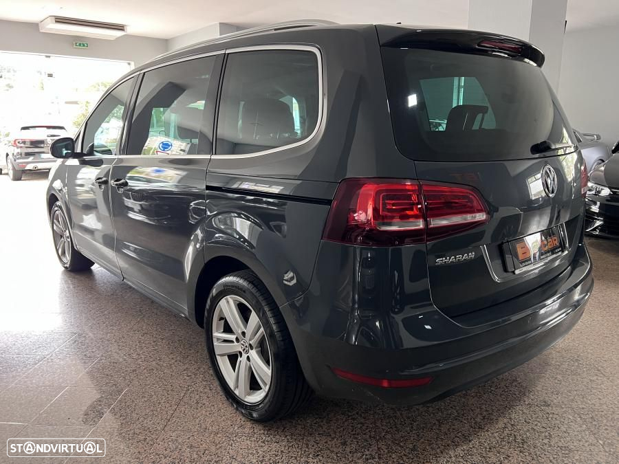 VW Sharan 2.0 TDI Trendline DSG - 37