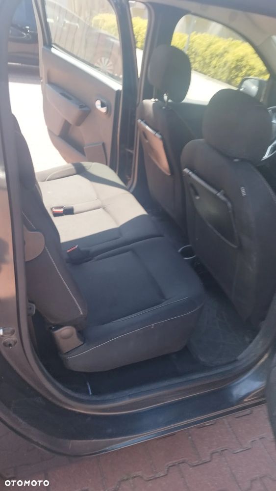 Dacia Lodgy 1.6 SCe Access S&S - 15