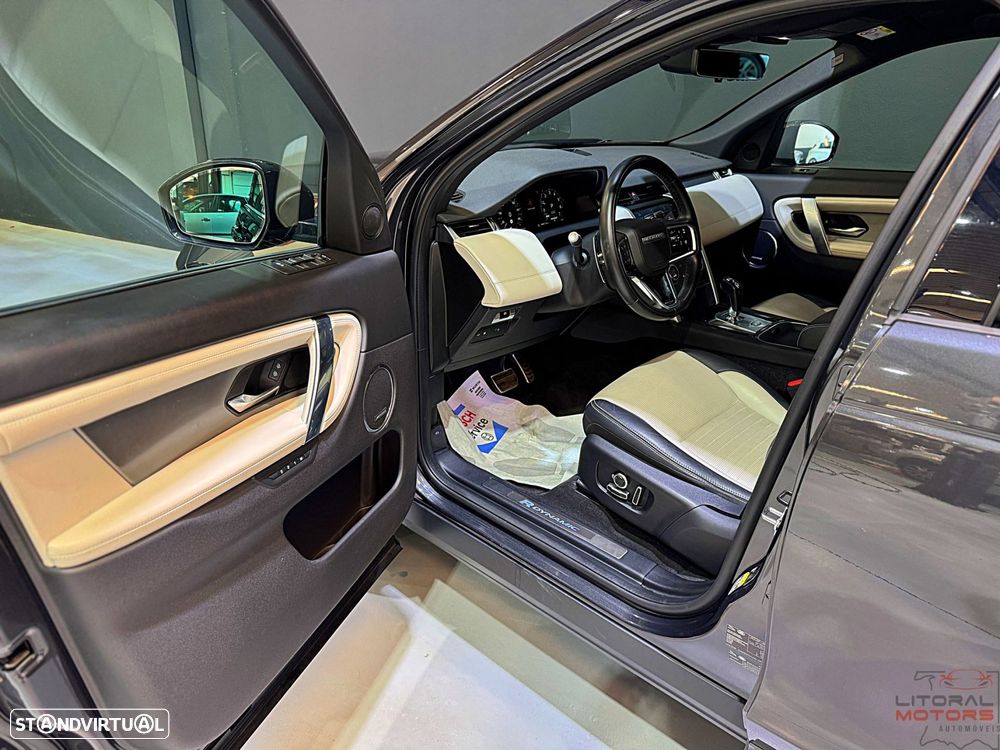 Land Rover Discovery Sport P300e R-Dynamic S - 15