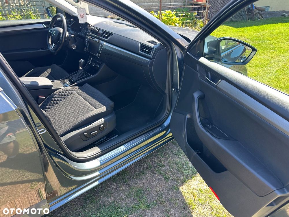 Skoda Superb 2.0 TDI DSG Ambition - 12