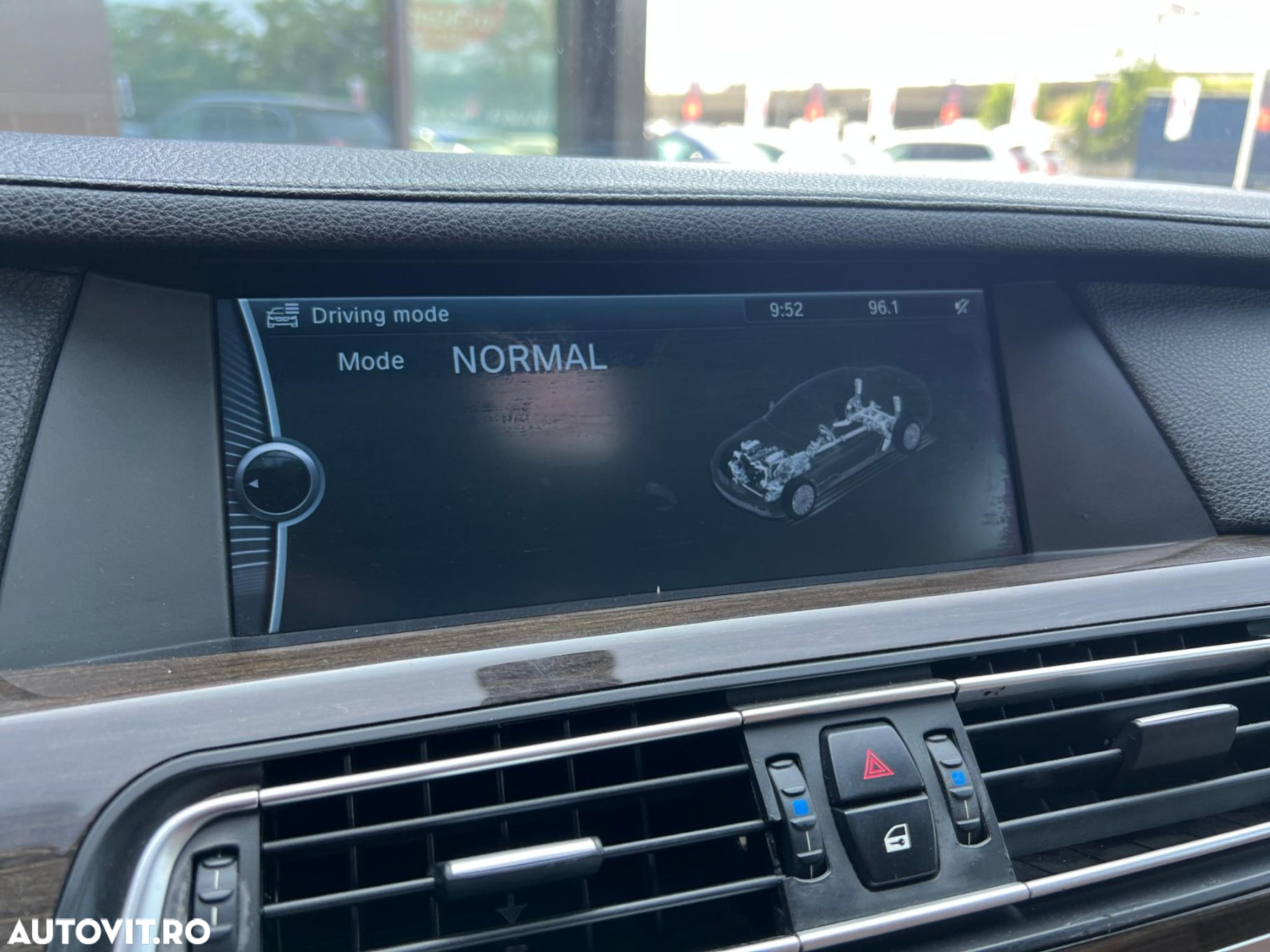 BMW Seria 7 - 10
