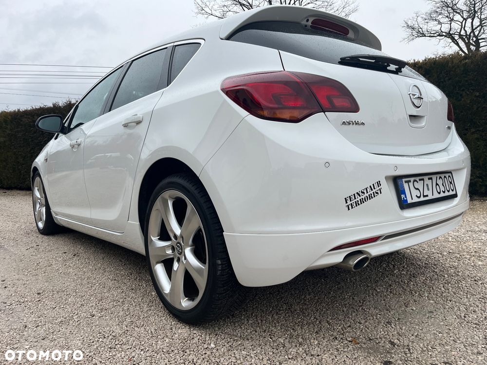 Opel Astra - 10