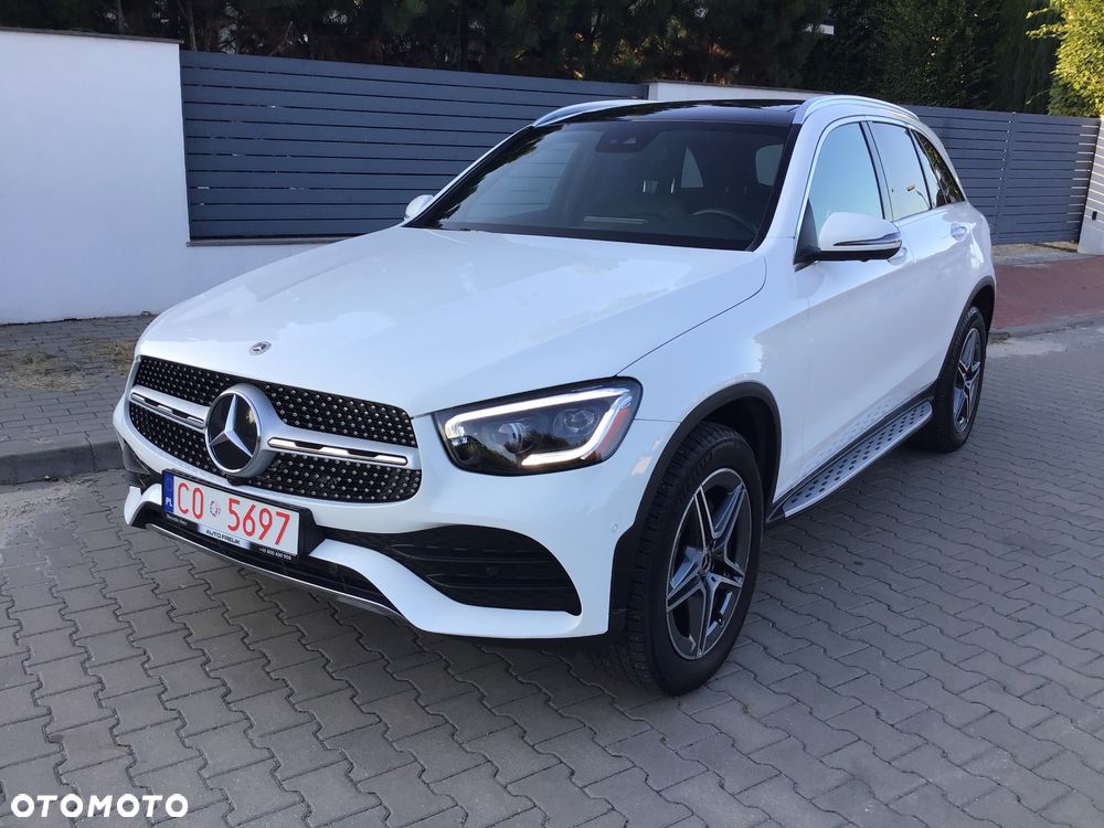 Mercedes-Benz GLC 300 4Matic 9G-TRONIC AMG Line Plus - 11