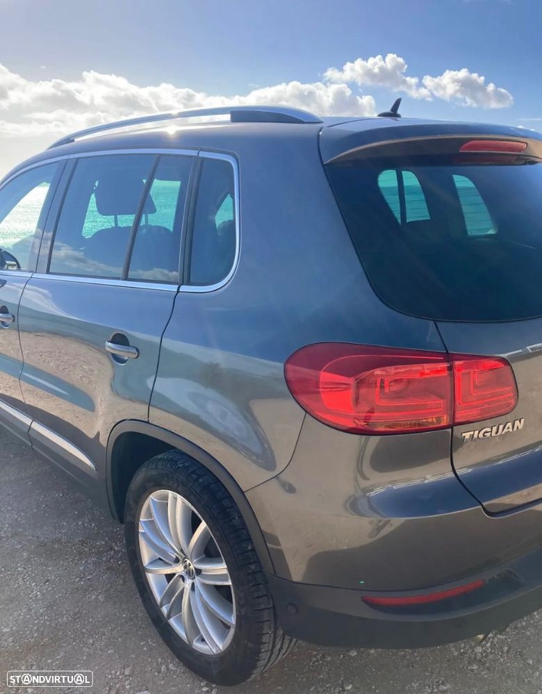 VW Tiguan 2.0 TDi Sport BlueMotion - 5
