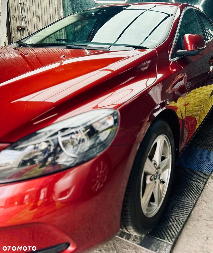 Volvo V40 D2 Geartronic Momentum - 3