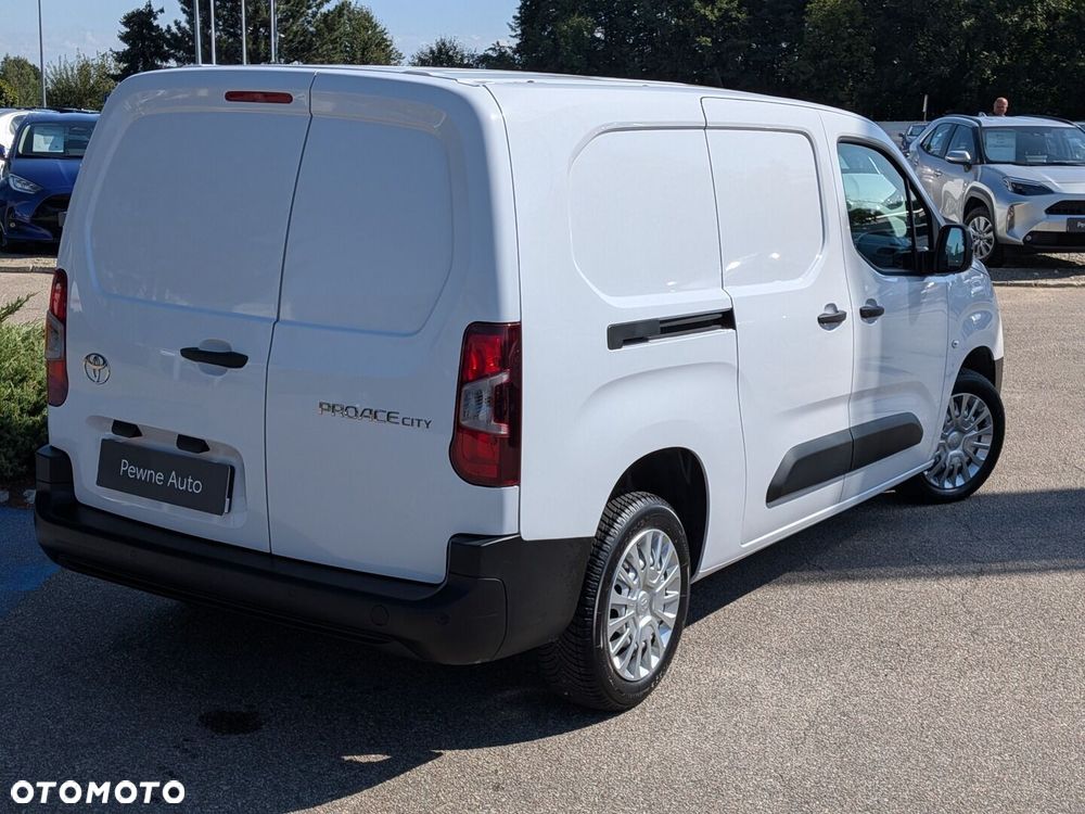 Toyota PROACE CITY - 9