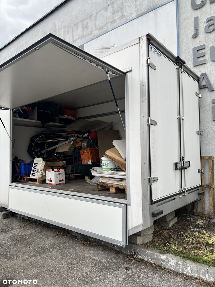 Zabudowa na Mercedes Benz - 5