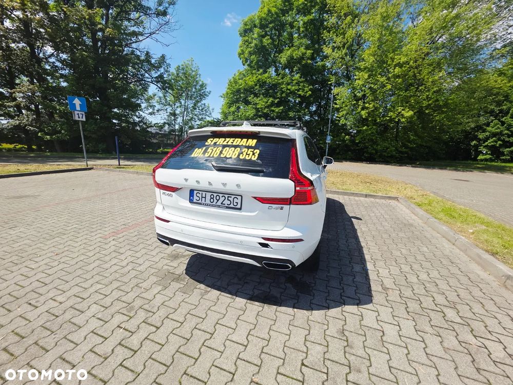 Volvo XC 60 D4 AWD R-Design - 18