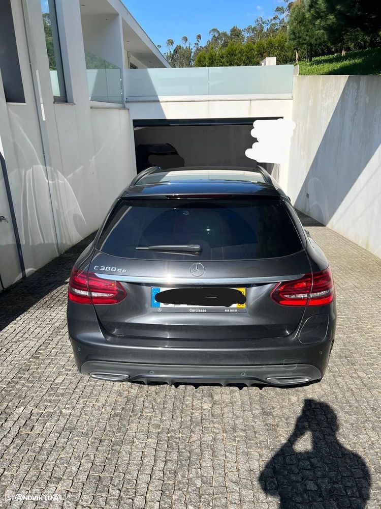 Mercedes-Benz C 300 de AMG Line - 6