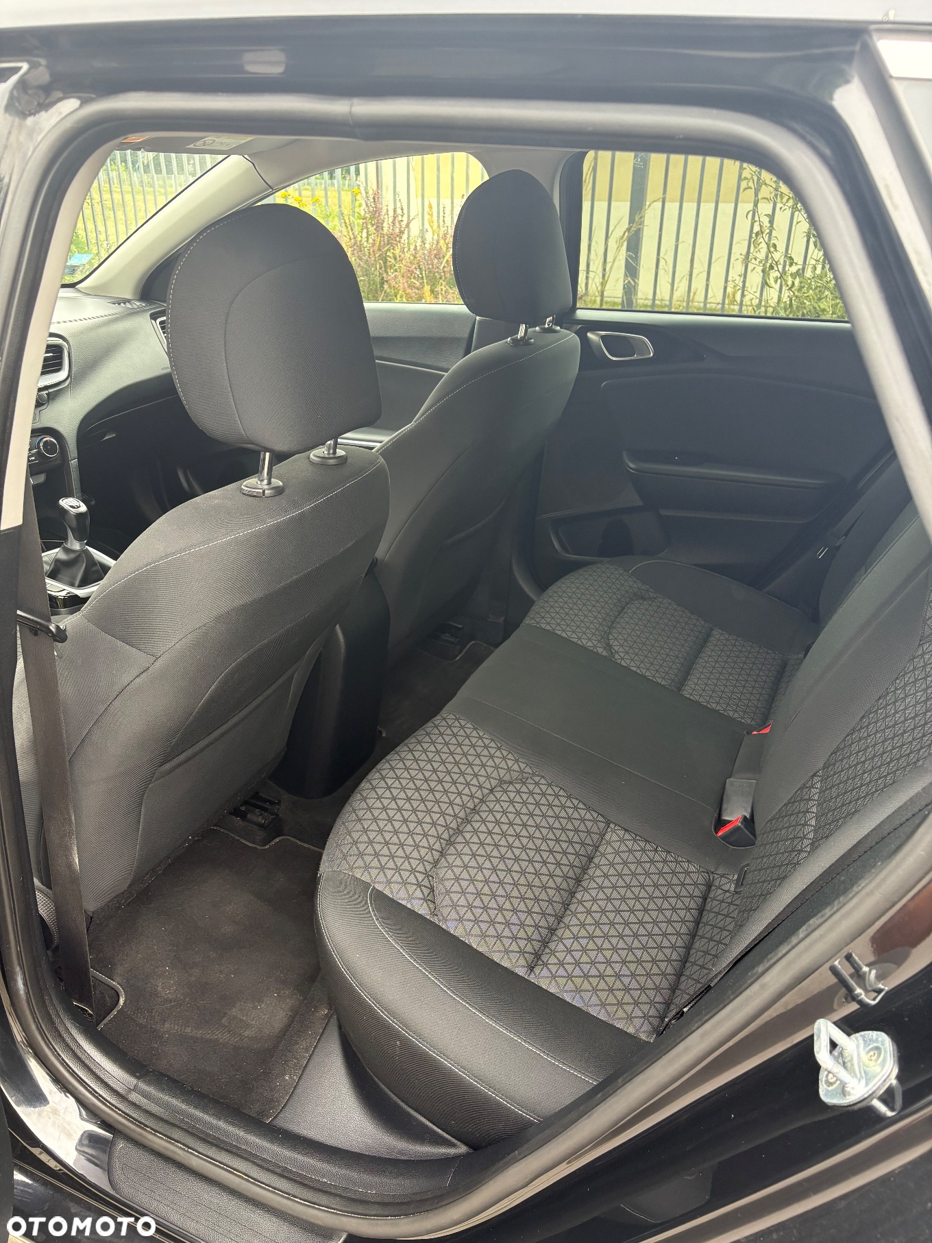 Kia Ceed 1.4 T-GDI M - 9