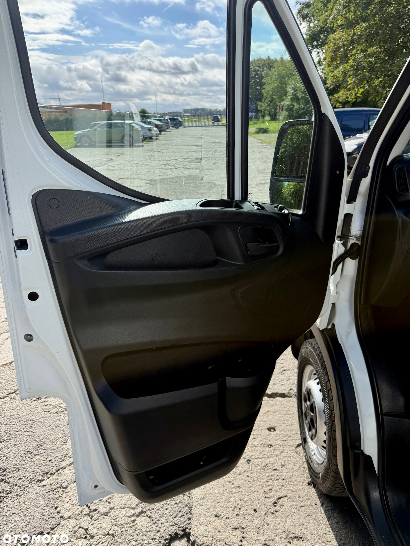 Iveco Daily Kontener Winda - 11