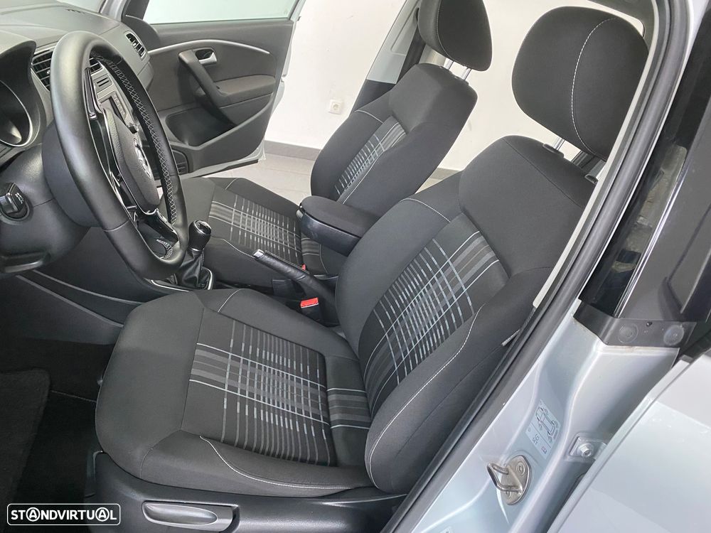 VW Polo 1.0 Confortline Nav - 11